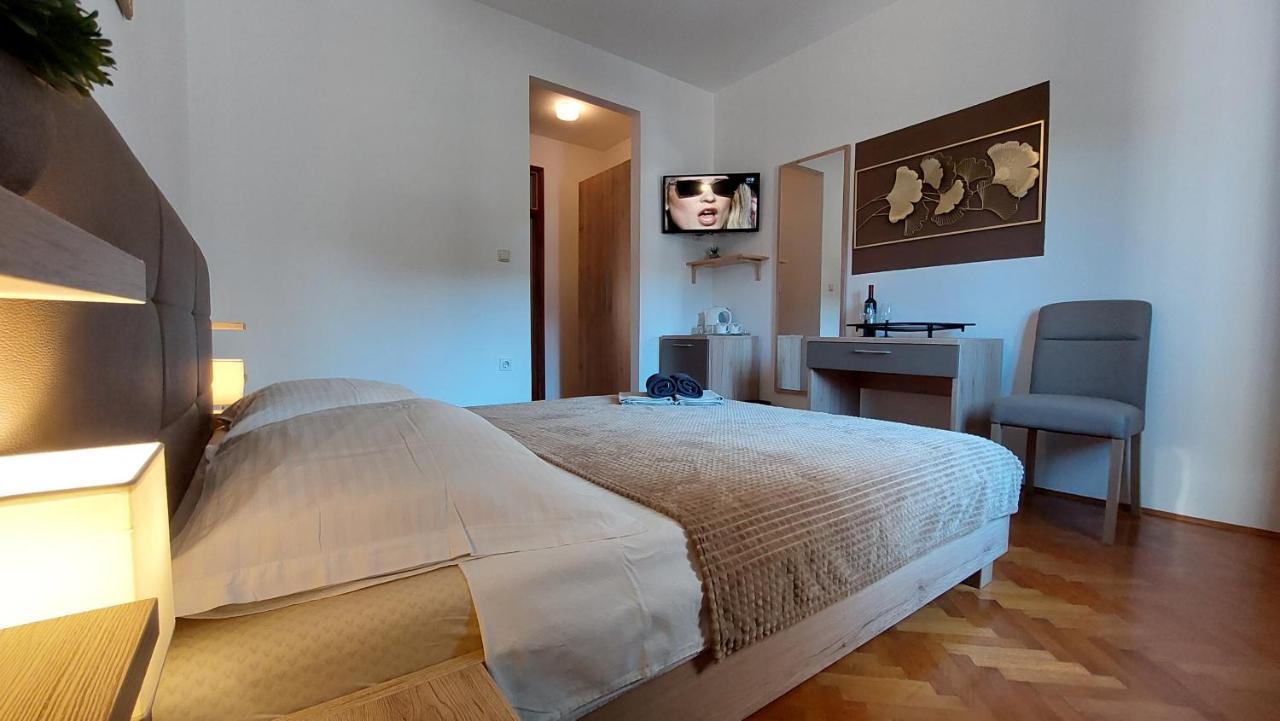 Villa Salvia Rooms And Apartments Rovinj Eksteriør billede