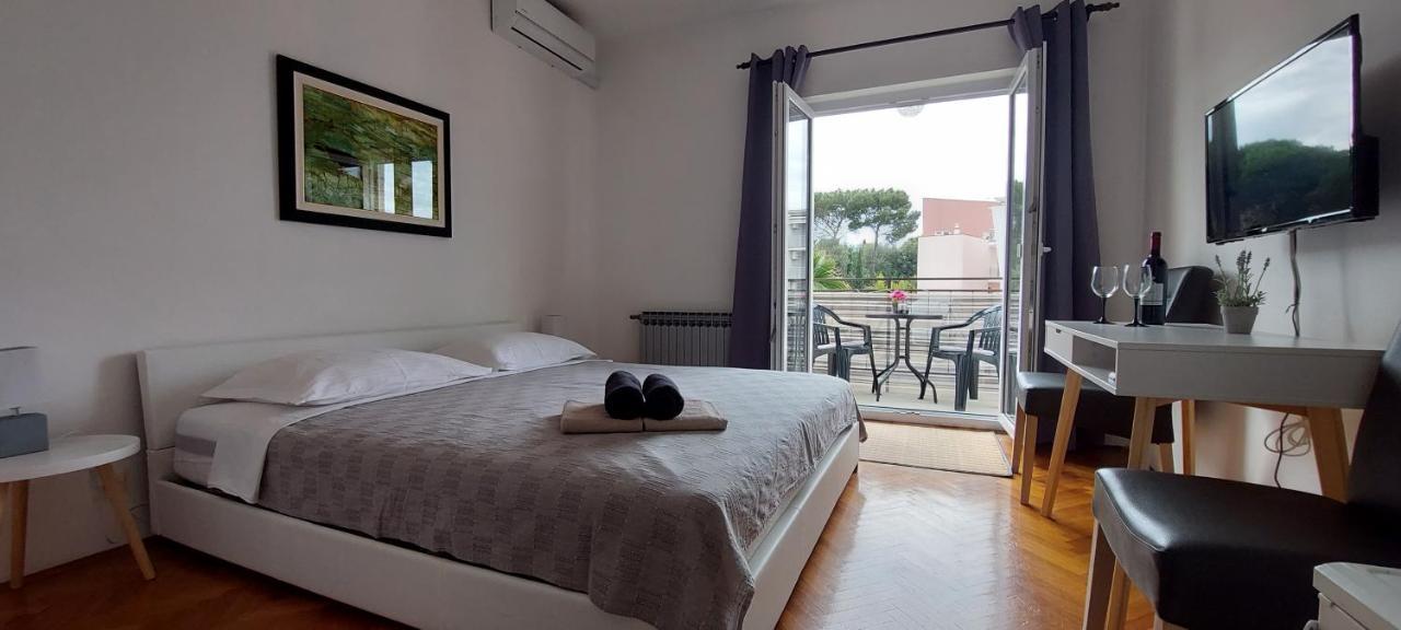 Villa Salvia Rooms And Apartments Rovinj Eksteriør billede